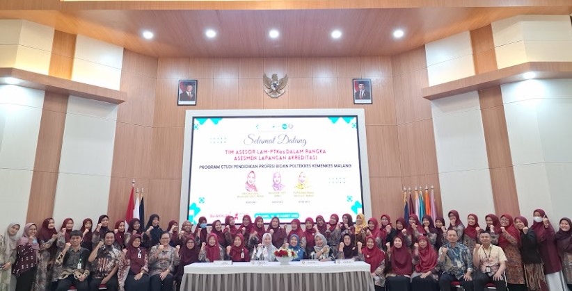 Hari ketiga foto bersama Hari ketiga foto bersama